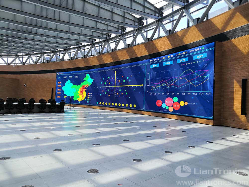 Jiang - à iCloud Large Computing Data Center, Chine